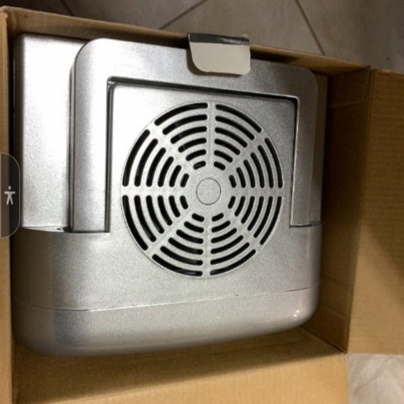 Vector Mini Fridge Cooler/Warmer - Picture 5 of 11